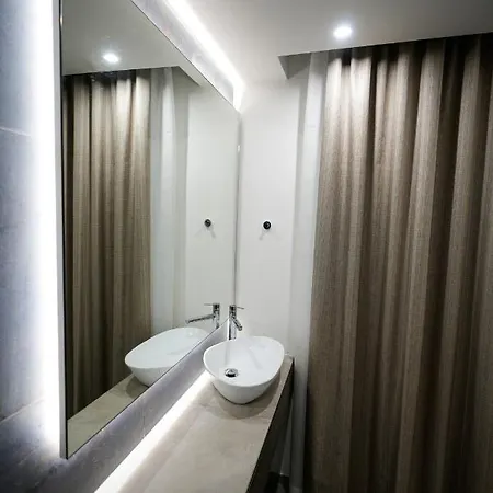 Pensionat Domus Smeralda 4*