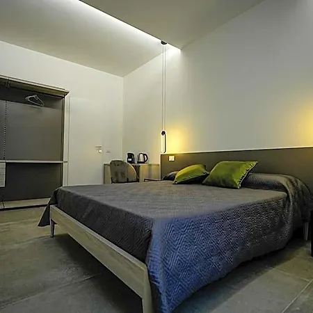 Pensionat Domus Smeralda 4*