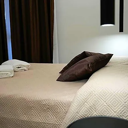 Pensionat Domus Smeralda 4*