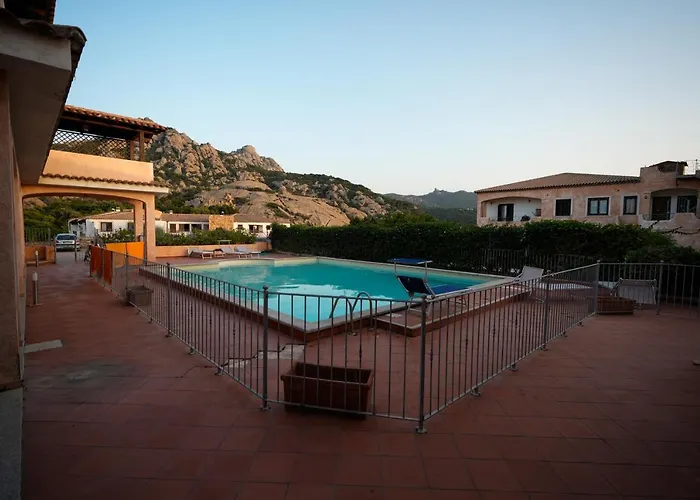 Domus Smeralda بيت ضيافة