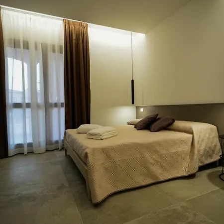 בית הארחה Domus Smeralda